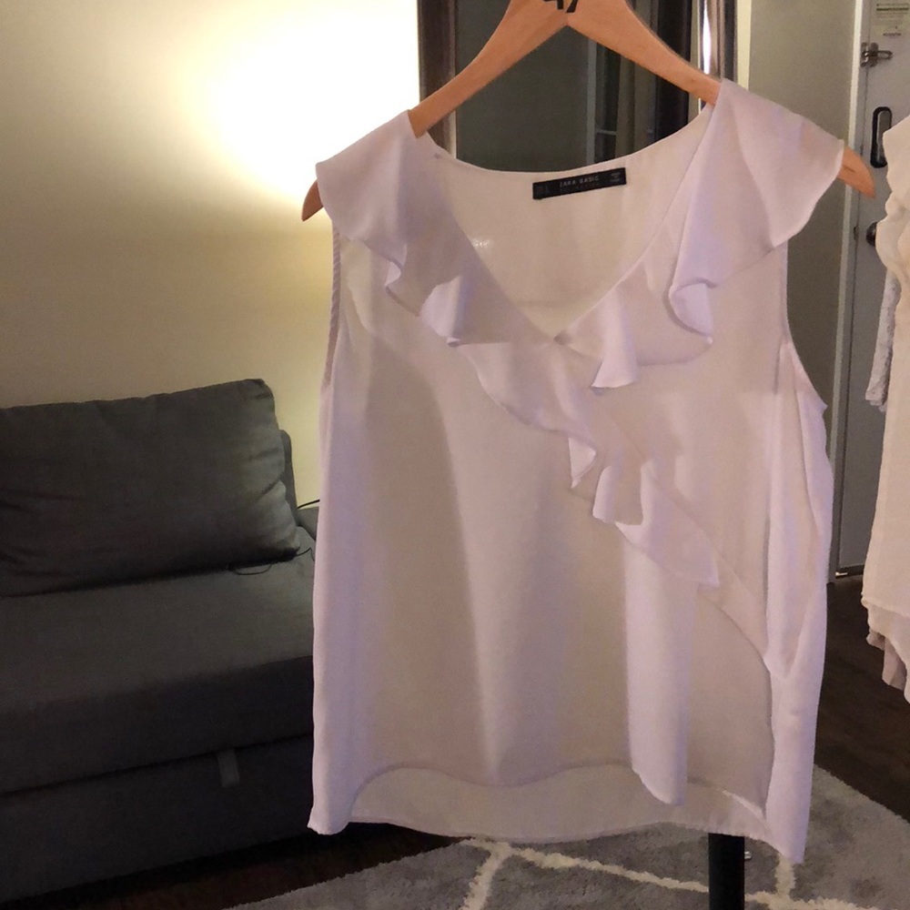 White ruffle tank